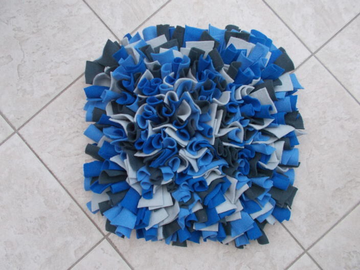 Schnüffelteppich | Modell Blau und Grautoene