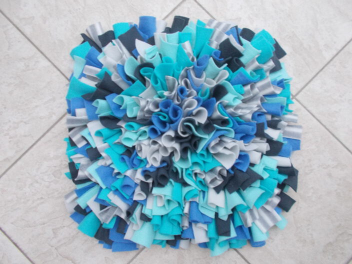 Schnüffelteppich | Modell Tuerkis mit Hellgrau und Blau